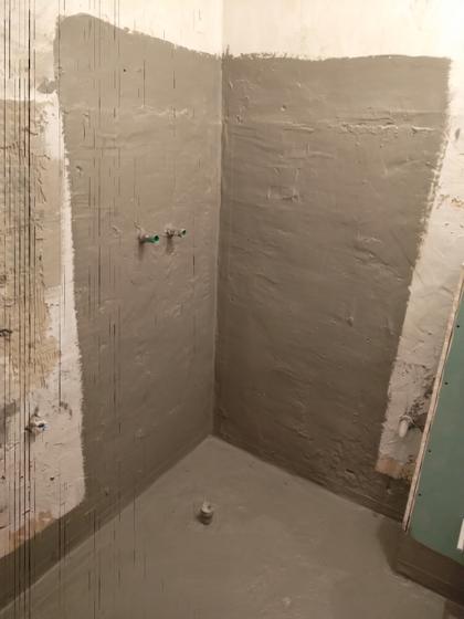 Bathroom waterproofing · waterproofing applied to the floor and walls before tiling, step 6 of 6