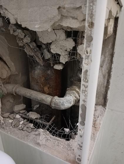 Решавање слабог притиска · тражење разлога слабог притиска и отклањање узрока, корак 4 од 10